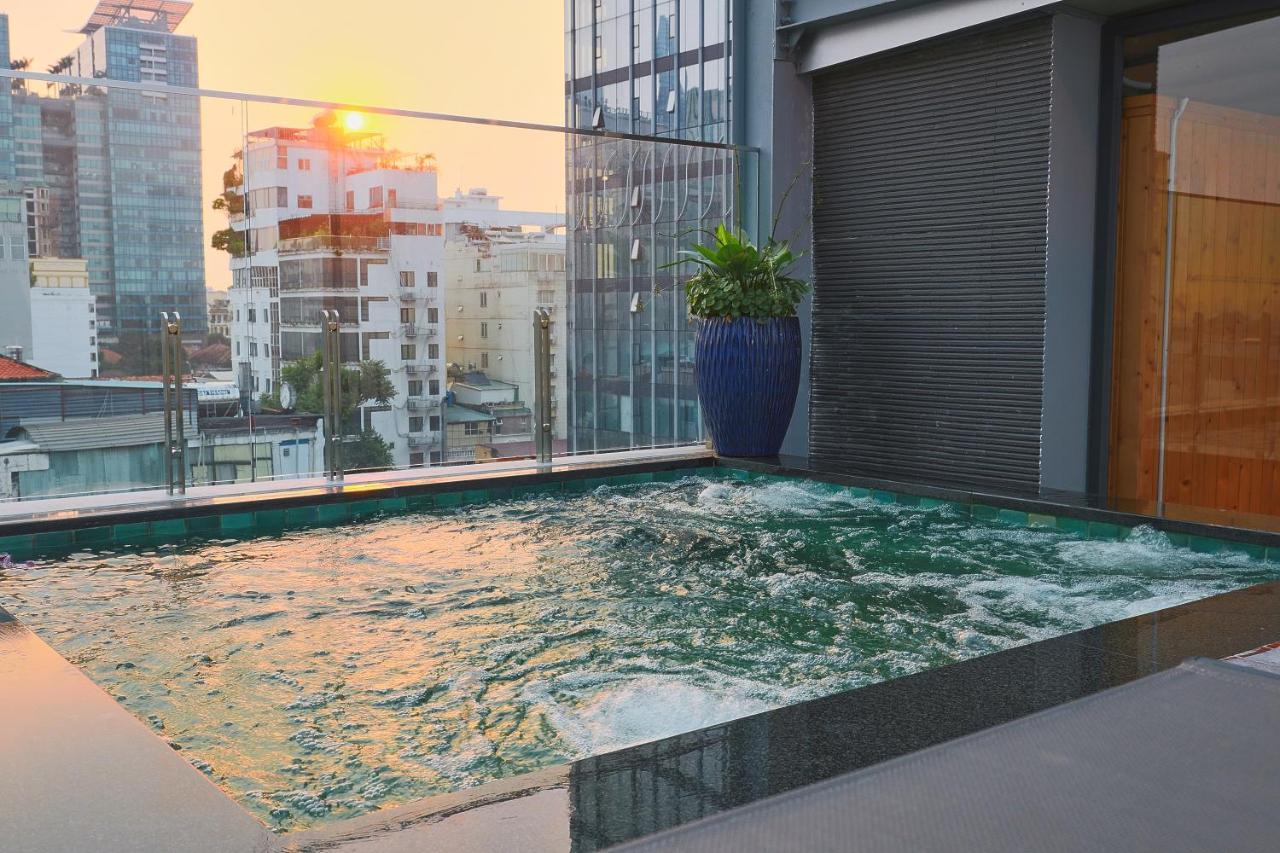 Cherry Boutique Hotel Ho-Chi-Minh-Stadt Exterior foto